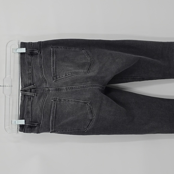 Good American Good Curve Skinny Cropped Raw Hem Womens Jean's Gray Size 4/27 - Picture 5 of 8